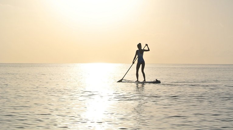 Paddle Board in see